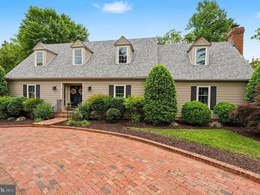 301 FALLING CREEK ROAD, FREDERICKSBURG, VA 22401