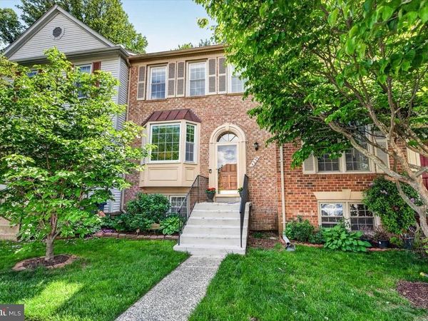 4239 SLEEPY LAKE DRIVE, FAIRFAX, VA 22033