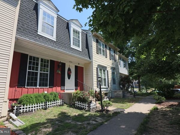 14904 LADY MADONNA COURT, CENTREVILLE, VA 20120