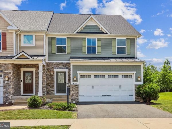 41657 MCMONAGLE SQUARE, ALDIE, VA 20105