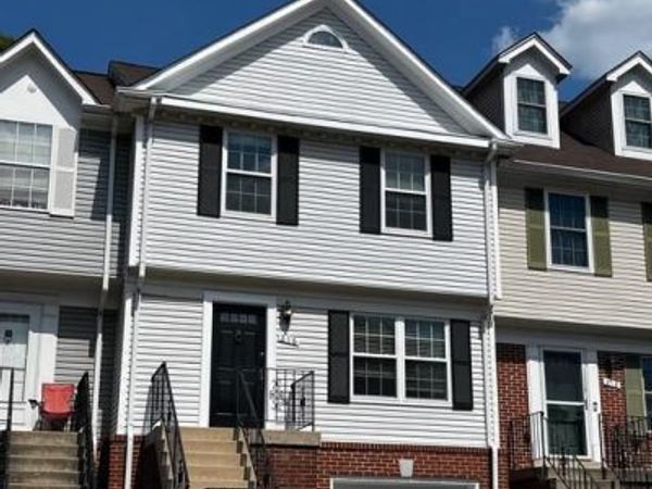 216 FINCHINGFIELD COURT, STERLING, VA 20165