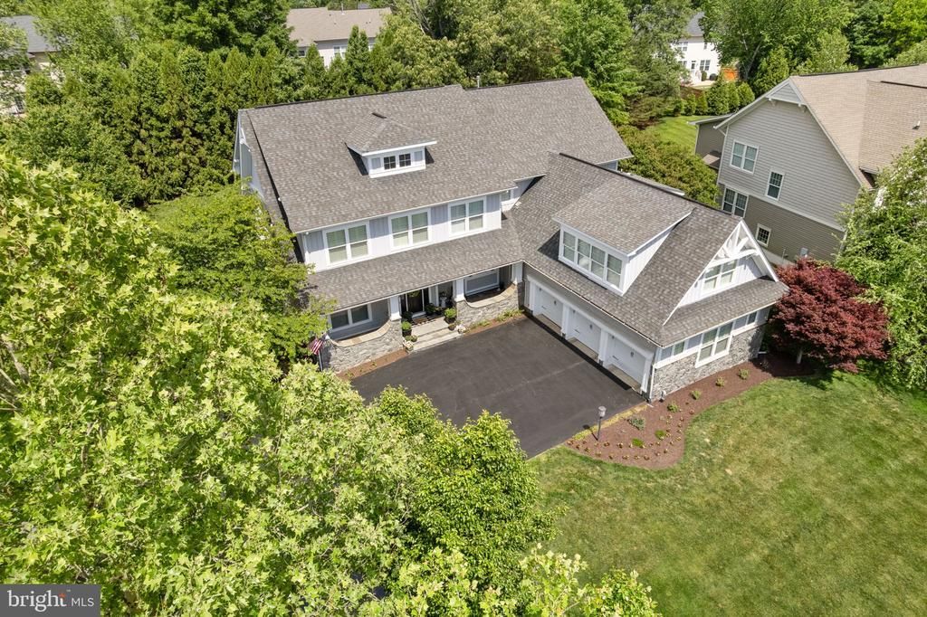 8328 PINE KNOTT COURT, GAINESVILLE, VA 20155