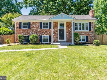 3805 DEL MAR DRIVE , WOODBRIDGE, VA 22193