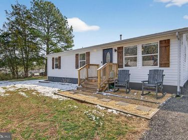 8427 PAMUNKEY ROAD , SPOTSYLVANIA, VA 22551