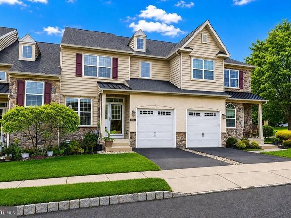 3284 WATERSTONE COURT, FURLONG, PA 18925