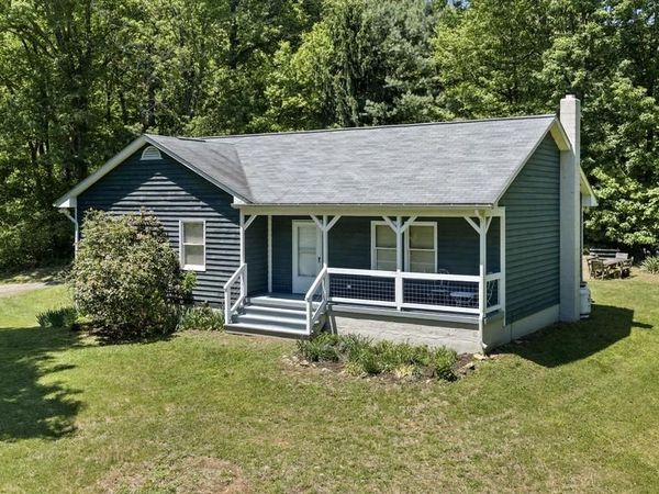 105 SWINDLER HOLLOW ROAD , SPERRYVILLE, VA 22740