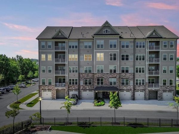 3282 PINE NEEDLE CIRCLE, Unit 301, FREDERICK, MD 21704
