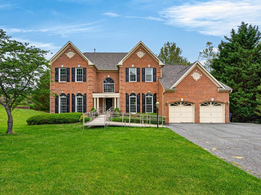 1316 W Seminary Avenue, Lutherville Timonium, MD 21093 Main Photo