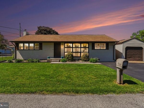 24 MAPLE DRIVE, MECHANICSBURG, PA 17050