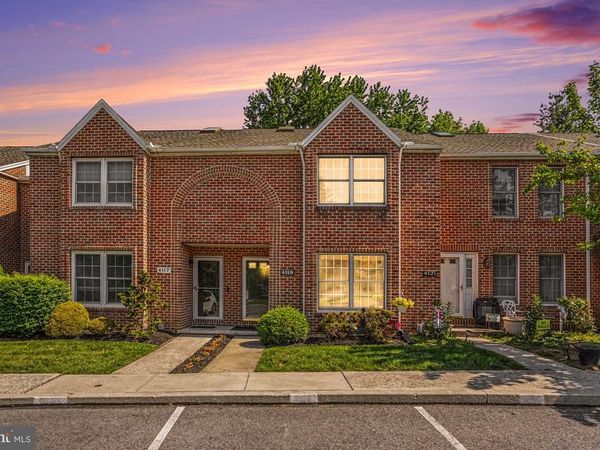 4119 NANTUCKET DRIVE, MECHANICSBURG, PA 17050