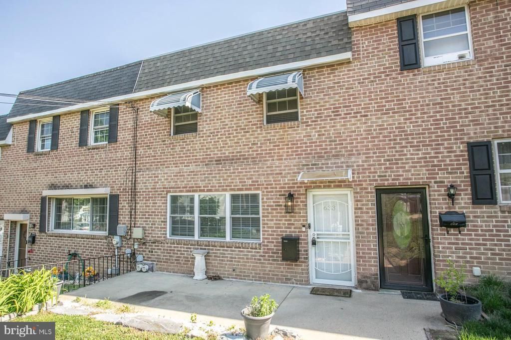 633 E Elm Street, Norristown, PA 19401 Main Photo
