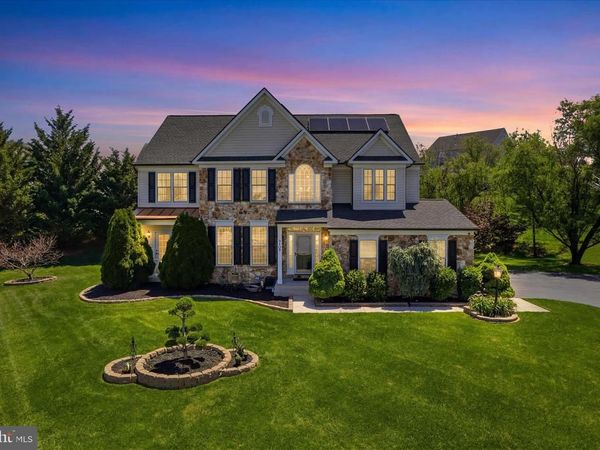 7689 PINEWILD ROAD, SEVEN VALLEYS, PA 17360