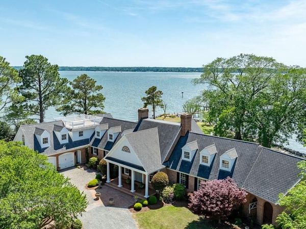 6454 CARMINES ISLAND LANE , HAYES, VA 23072
