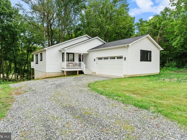 181 HAULOVER DRIVE, MONTROSS, VA 22520