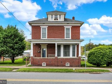 465 N 4TH STREET , NEWPORT, PA 17074
