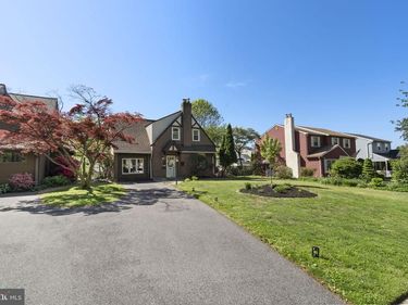 403 WALNUT HILL LANE, HAVERTOWN, PA 19083