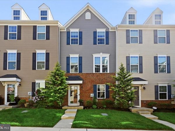 6 SHERMAN ALLEY , WEST CHESTER, PA 19382