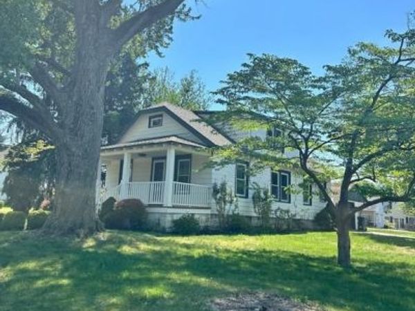 203 SUMMIT AVENUE, CONSHOHOCKEN, PA 19428