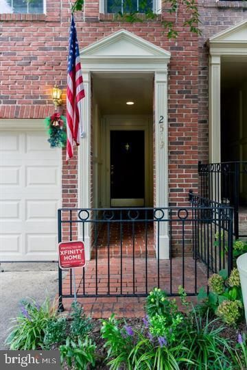2519 Gadsby Place, Alexandria, VA 22311 Main Photo