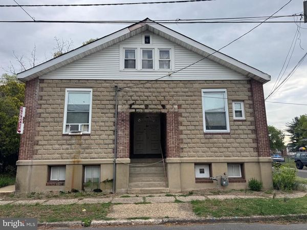 400 MAGNOLIA STREET, BEVERLY, NJ 08010