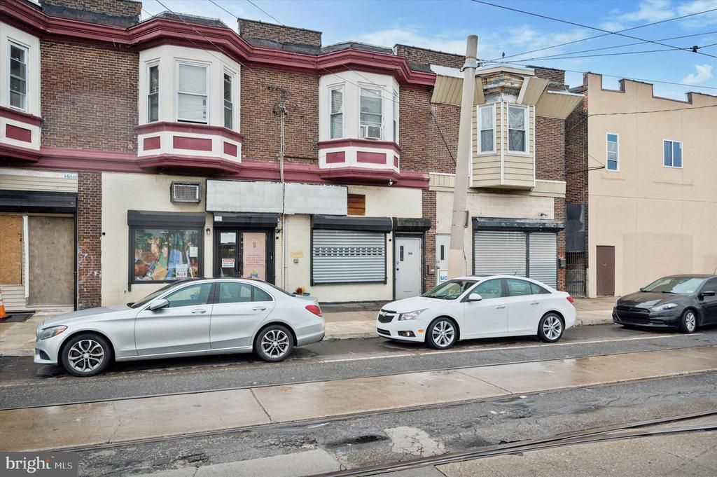 1333 S 49th Street , Philadelphia, PA 19143 Main Photo