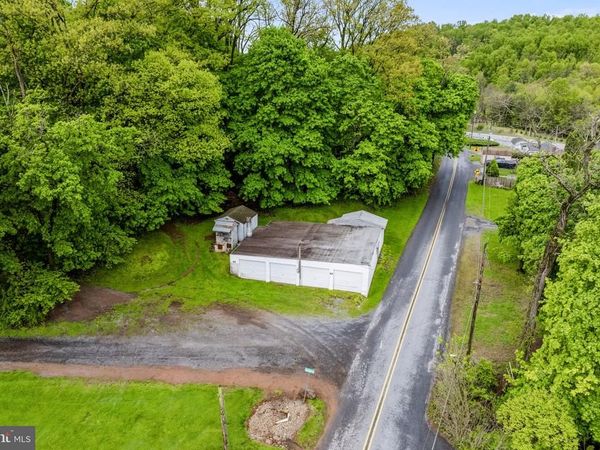 233 MOUNTAIN TRAIL ROAD , NEWMANSTOWN, PA 17073