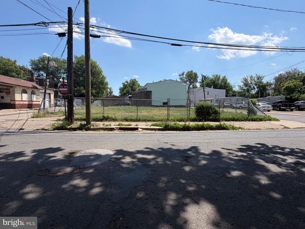 421 BRIDGE STREET , TRENTON, NJ 08611