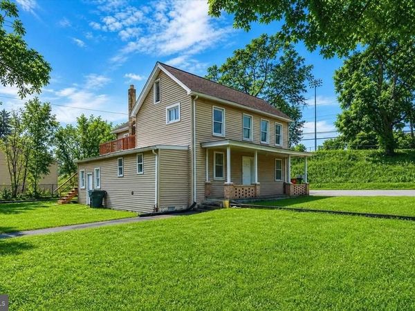 36 & 38 MIDDLE SPRING AVENUE , SHIPPENSBURG, PA 17257