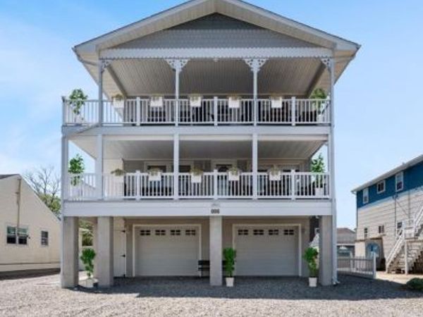 326 S 2ND STREET, SURF CITY, NJ 08008