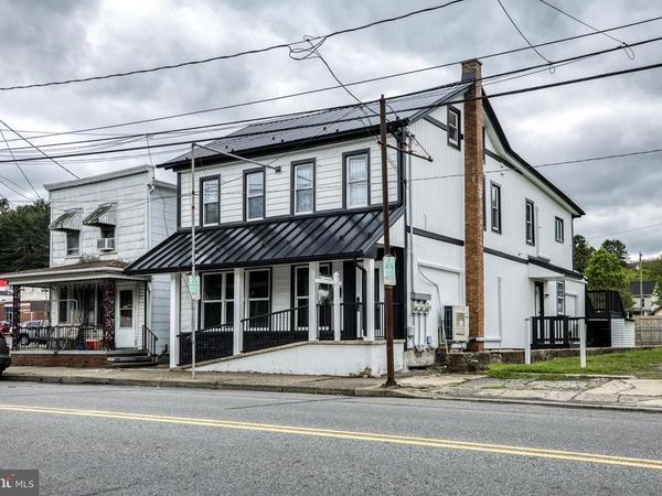 632 MAIN STREET , LYKENS, PA 17048