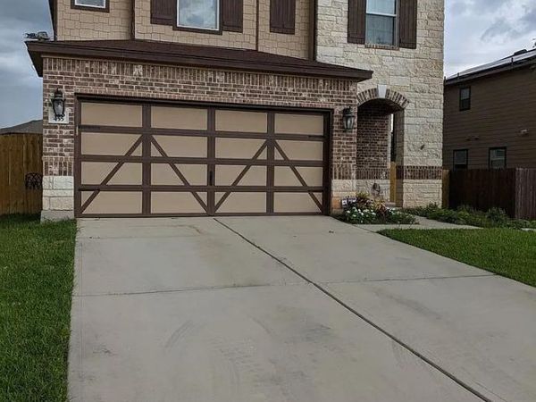 455 Gina DR, Kyle, TX 78640