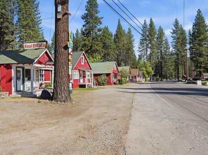 82 Sequoia Cir, Blairsden-Graeagle, CA 96103 Photo
