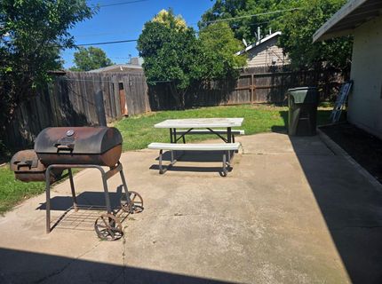 5309 56th St, Sacramento, CA 95820 Photo