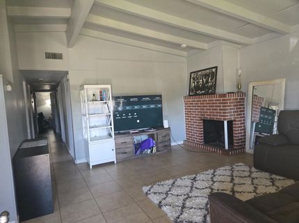 5309 56th St, Sacramento, CA 95820 Photo