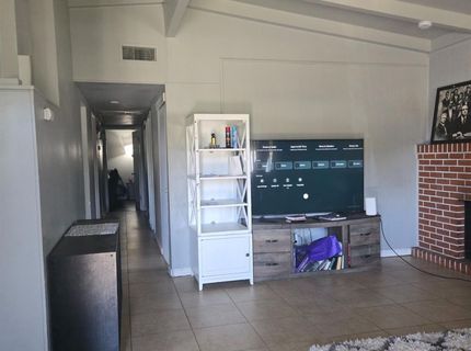 5309 56th St, Sacramento, CA 95820 Photo