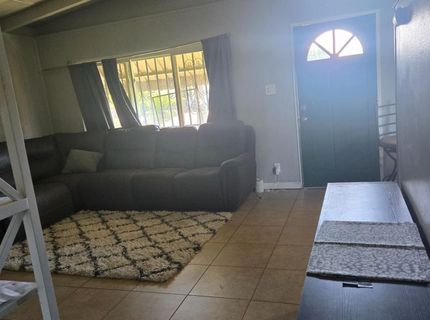 5309 56th St, Sacramento, CA 95820 Photo