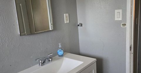 5309 56th St, Sacramento, CA 95820 Photo