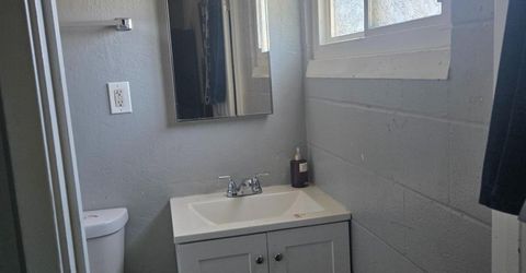 5309 56th St, Sacramento, CA 95820 Photo