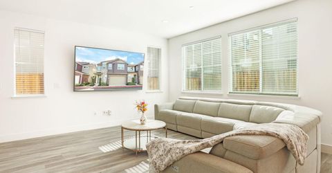 98 E Calder Dr, Mountain House, CA 95391 Photo