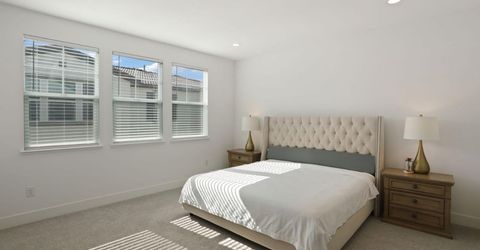 98 E Calder Dr, Mountain House, CA 95391 Photo