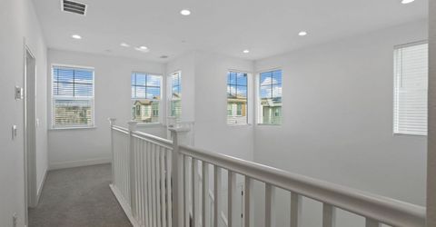 98 E Calder Dr, Mountain House, CA 95391 Photo