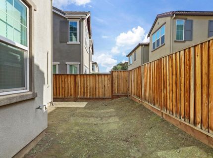 98 E Calder Dr, Mountain House, CA 95391 Photo
