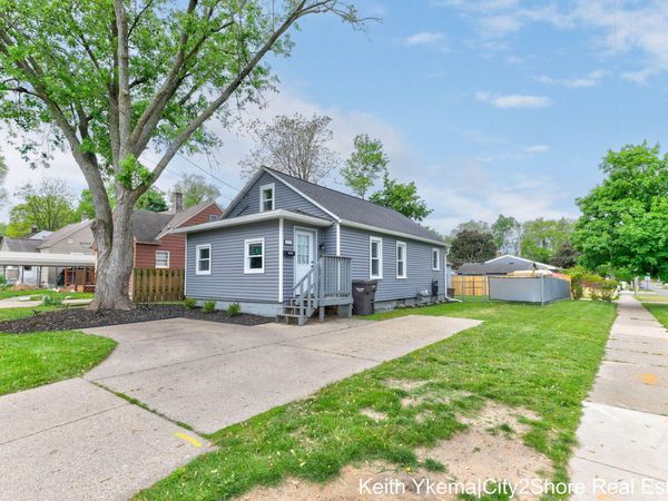 2603 Noel Avenue SW, Wyoming, MI 49509