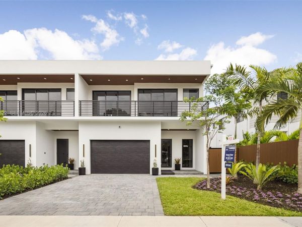 1122 NE 10th Ave , Unit A, Fort Lauderdale, FL 33304