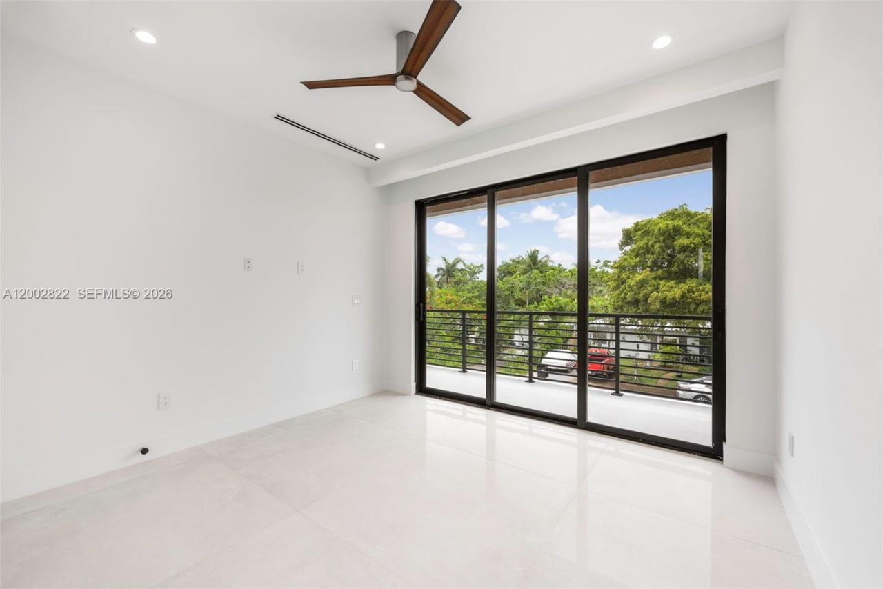 1122 NE 10th Ave , Unit A, Fort Lauderdale, FL 33304 Photo