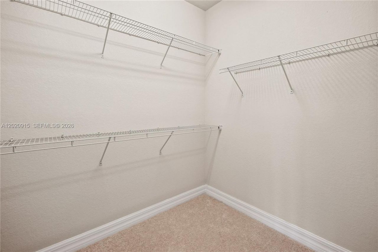 4488 E Appleton Cir E, Oakland Park, FL 33309 Photo