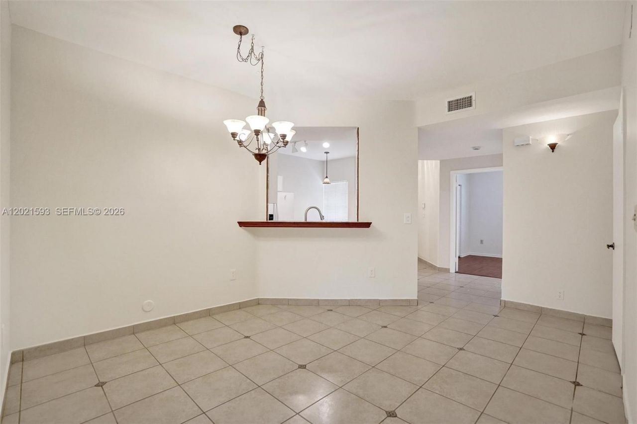 15825 SW 3rd Ct , Unit 103, Pembroke Pines, FL 33027 Photo