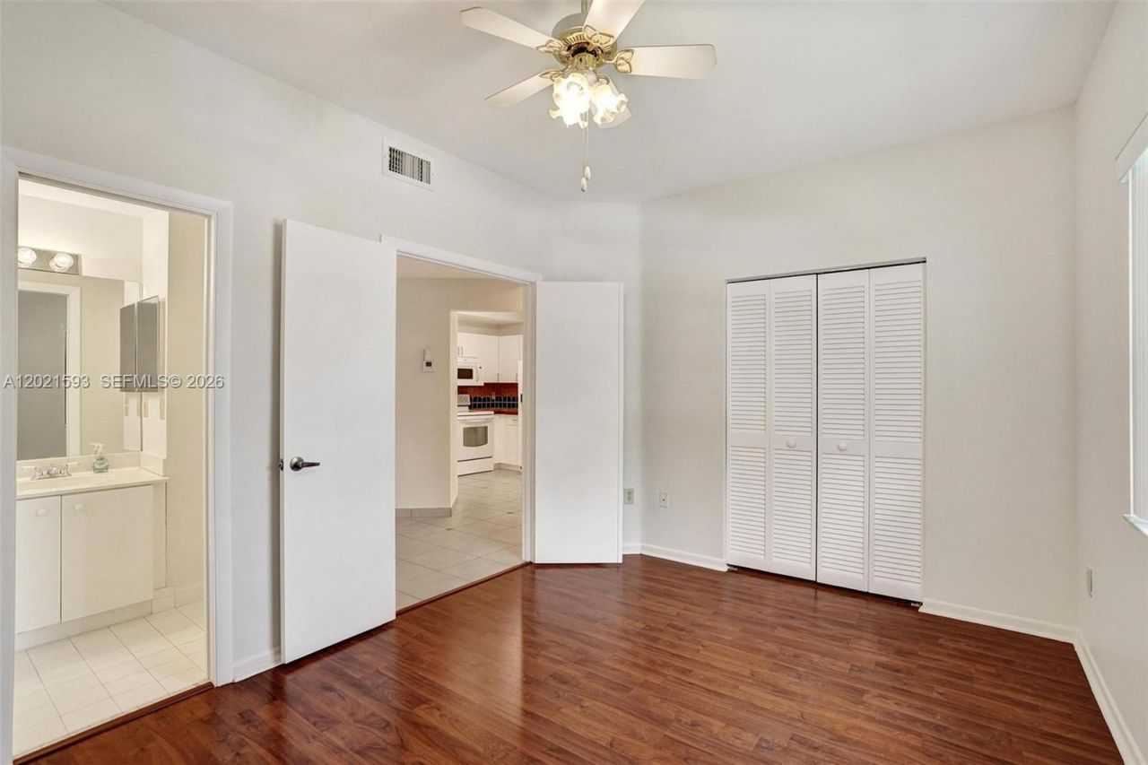 15825 SW 3rd Ct , Unit 103, Pembroke Pines, FL 33027 Photo