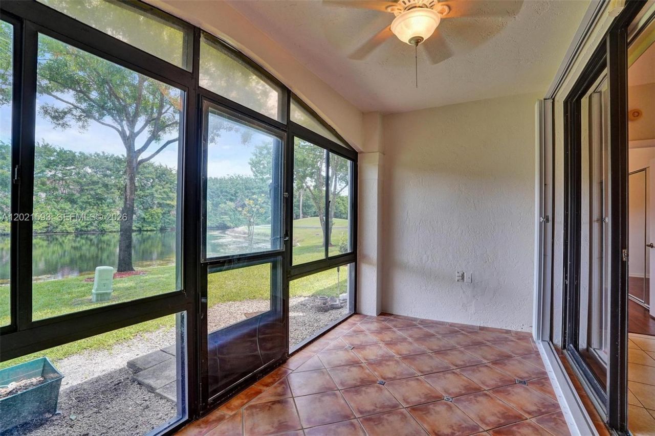 15825 SW 3rd Ct , Unit 103, Pembroke Pines, FL 33027 Photo