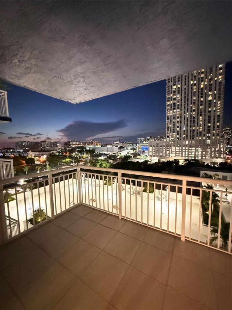 275 NE 18th St , Unit 910, Miami, FL 33132 Photo